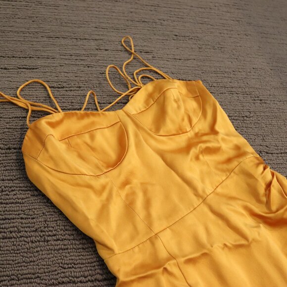 REFORMATION Marguerite Silk Dress - Size 4 in Canteloupe - Picture 6 of 11